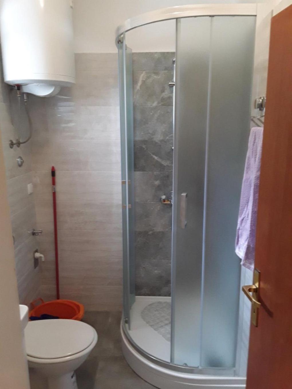 Apartments Frane-20M From Beach Barbat na Rabu Exterior foto